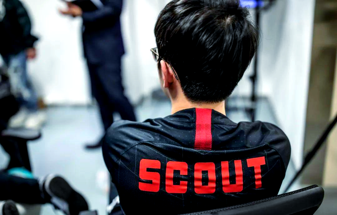 Scout在RNG比赛中爆冷，出色防守引发热议！的简单介绍