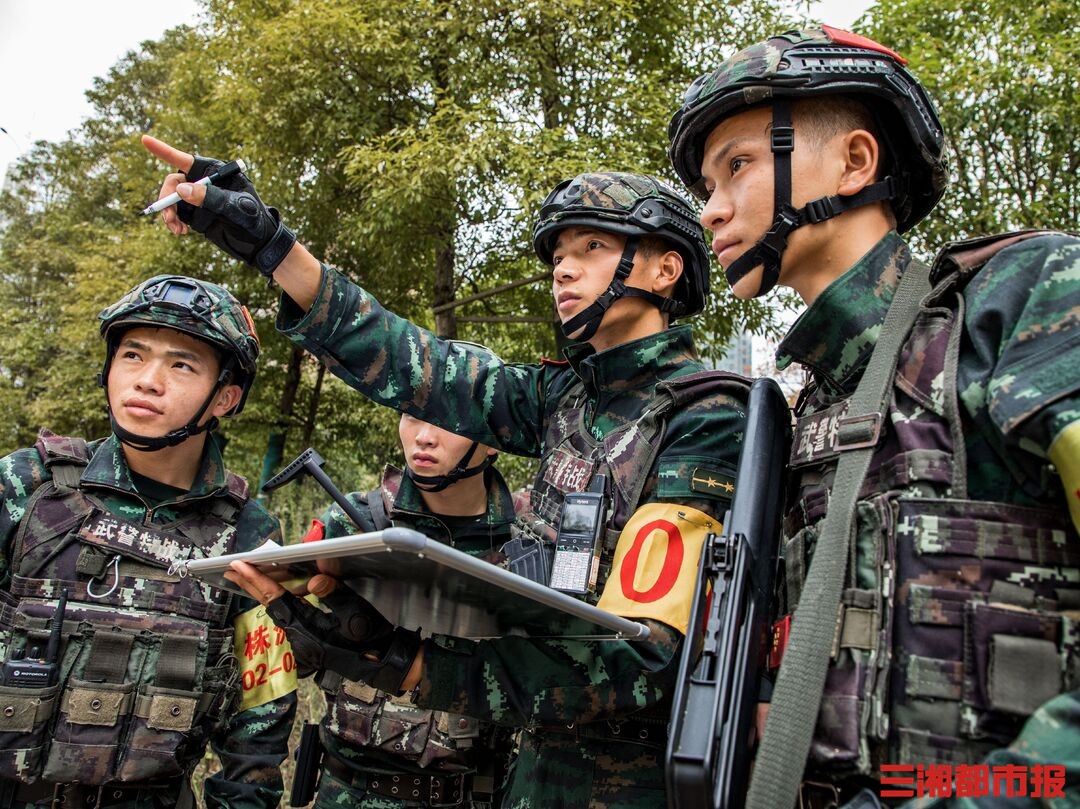 冲浪半决赛，姑苏闪电队与关东玄武队读秒扳平，体能对抗拉满！团队防守值得称道的简单介绍