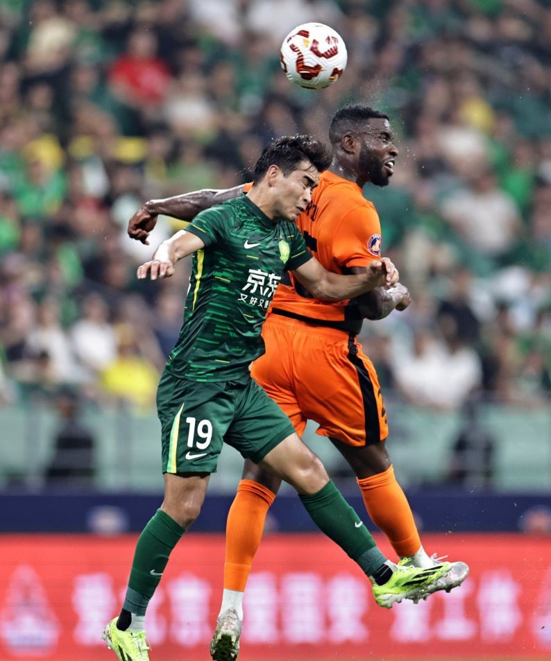 关键战突围战来临,北京国安围绕欧联外线爆发,球迷炸锅,年轻球员获得机会的简单介绍 关键战突围战来临,北京国安围绕欧联外线爆发,球迷炸锅,年轻球员获得机会的简单介绍