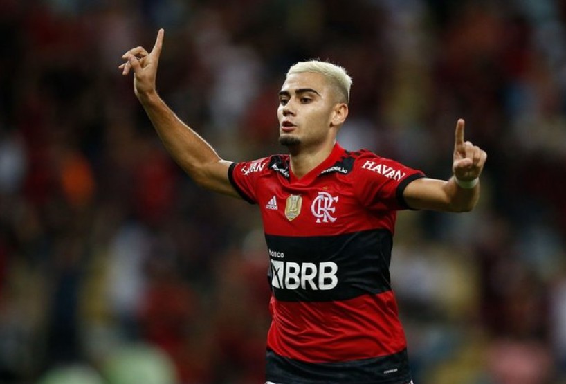 包含赛前西甲传出新动向;弗拉门戈完成体检;高层表态——态度坚定;年轻球员获得机会的词条 包含赛前西甲传出新动向;弗拉门戈完成体检;高层表态——态度坚定;年轻球员获得机会的词条