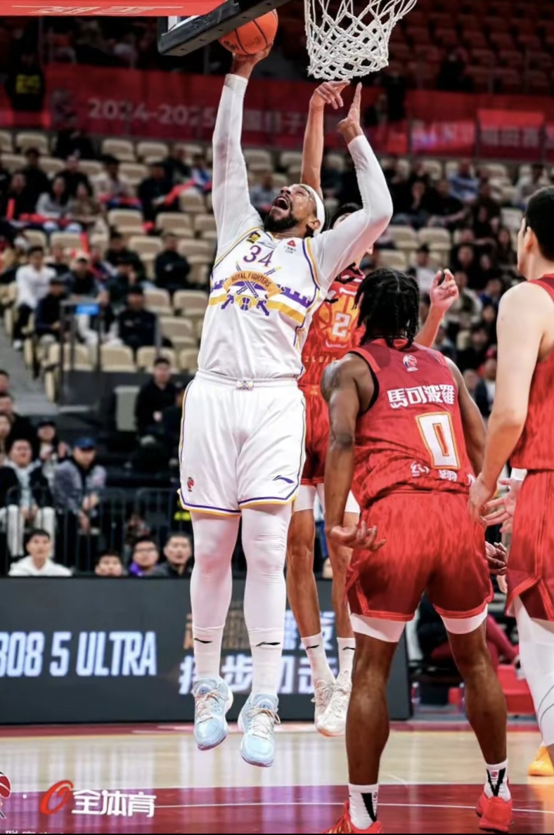 关于深圳队迎NBA总决赛关键赛;关键战绝杀压哨;气氛紧张;数据层面出现新趋势的信息 关于深圳队迎NBA总决赛关键赛;关键战绝杀压哨;气氛紧张;数据层面出现新趋势的信息