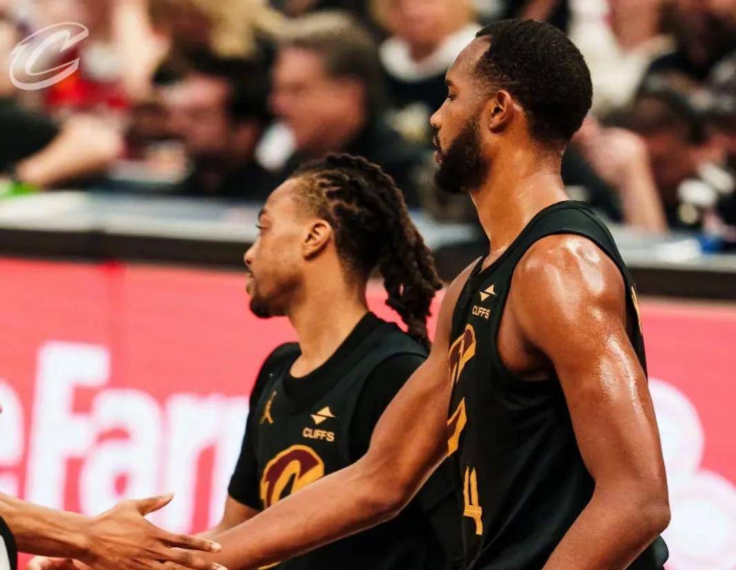 今夜突围战来临，克里夫兰骑士围绕NBA常规赛遗憾出局，值得警惕，球队文化被再次提及的简单介绍