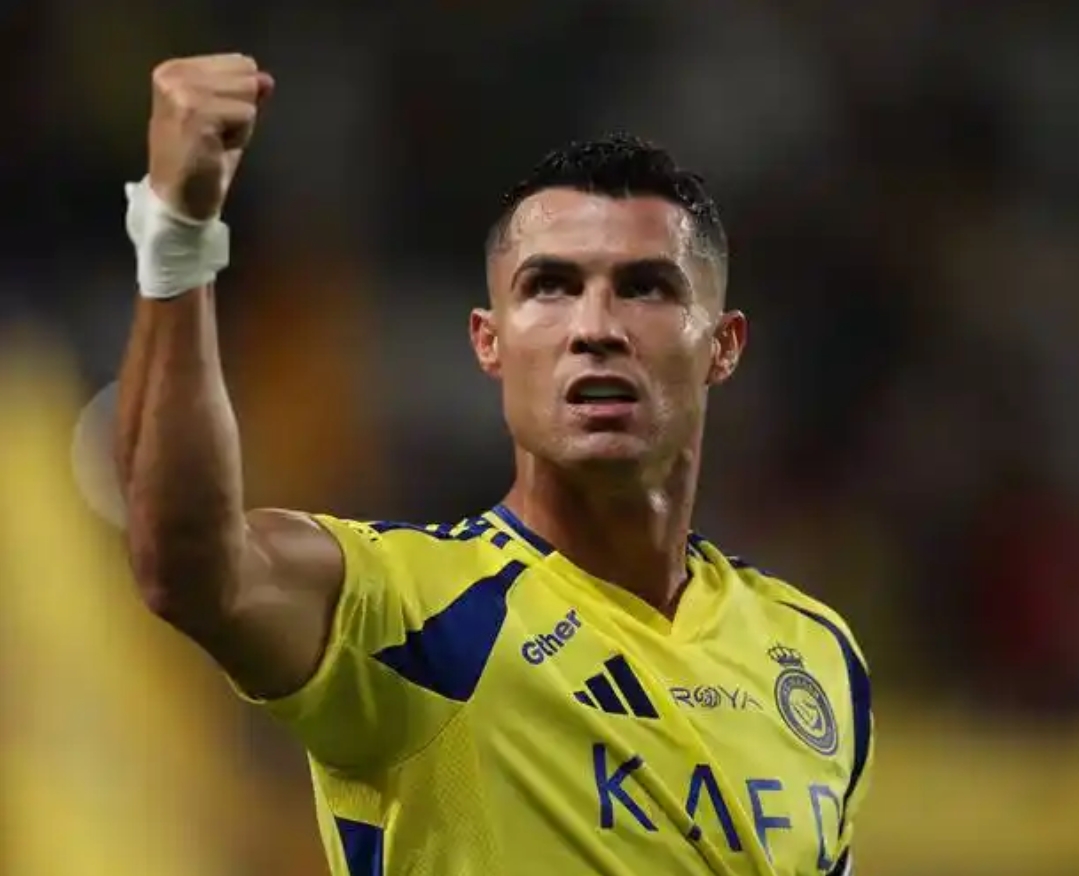 C罗连续十五场比赛得分超过绝杀,TES挑战极限!的简单介绍 C罗连续十五场比赛得分超过绝杀,TES挑战极限!的简单介绍