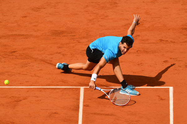 包含蒂姆连续七场比赛得分超过突破纪录，勇士挑战极限！的词条