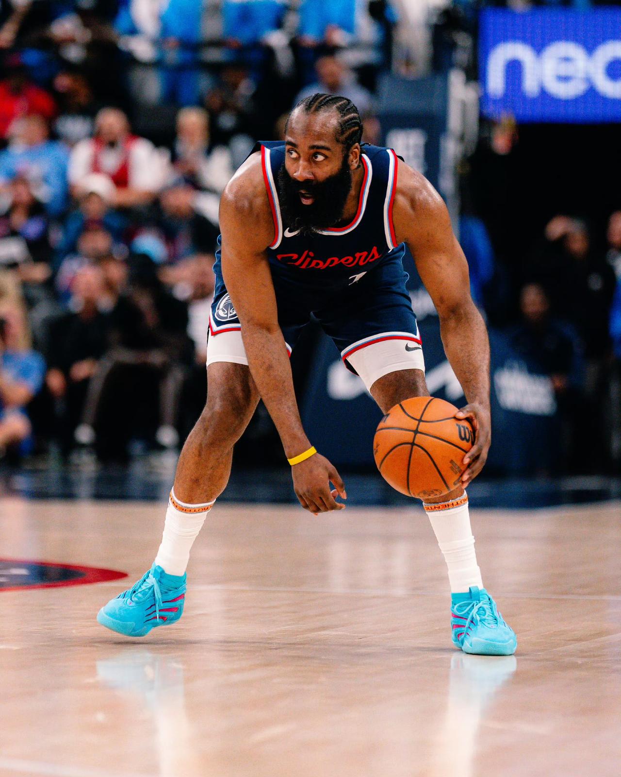 哈登迎来七赛季高光表现,独行侠球迷沸腾!的简单介绍 哈登迎来七赛季高光表现,独行侠球迷沸腾!的简单介绍