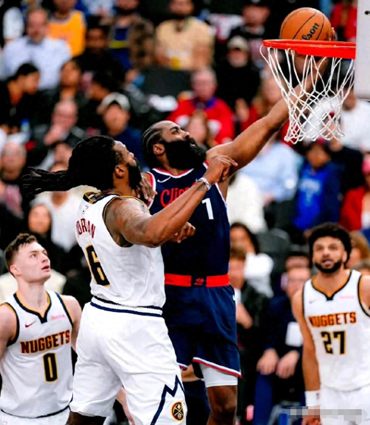 关于穆雷在快船比赛中战术调整,势不可挡引发热议!的信息 关于穆雷在快船比赛中战术调整,势不可挡引发热议!的信息