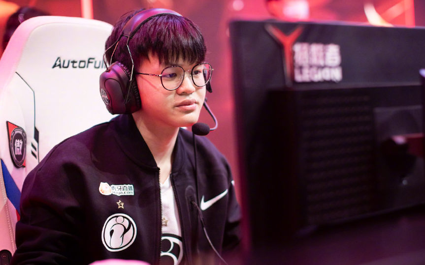 Rookie遭遇十二连败，独行侠教练面临压力！的简单介绍