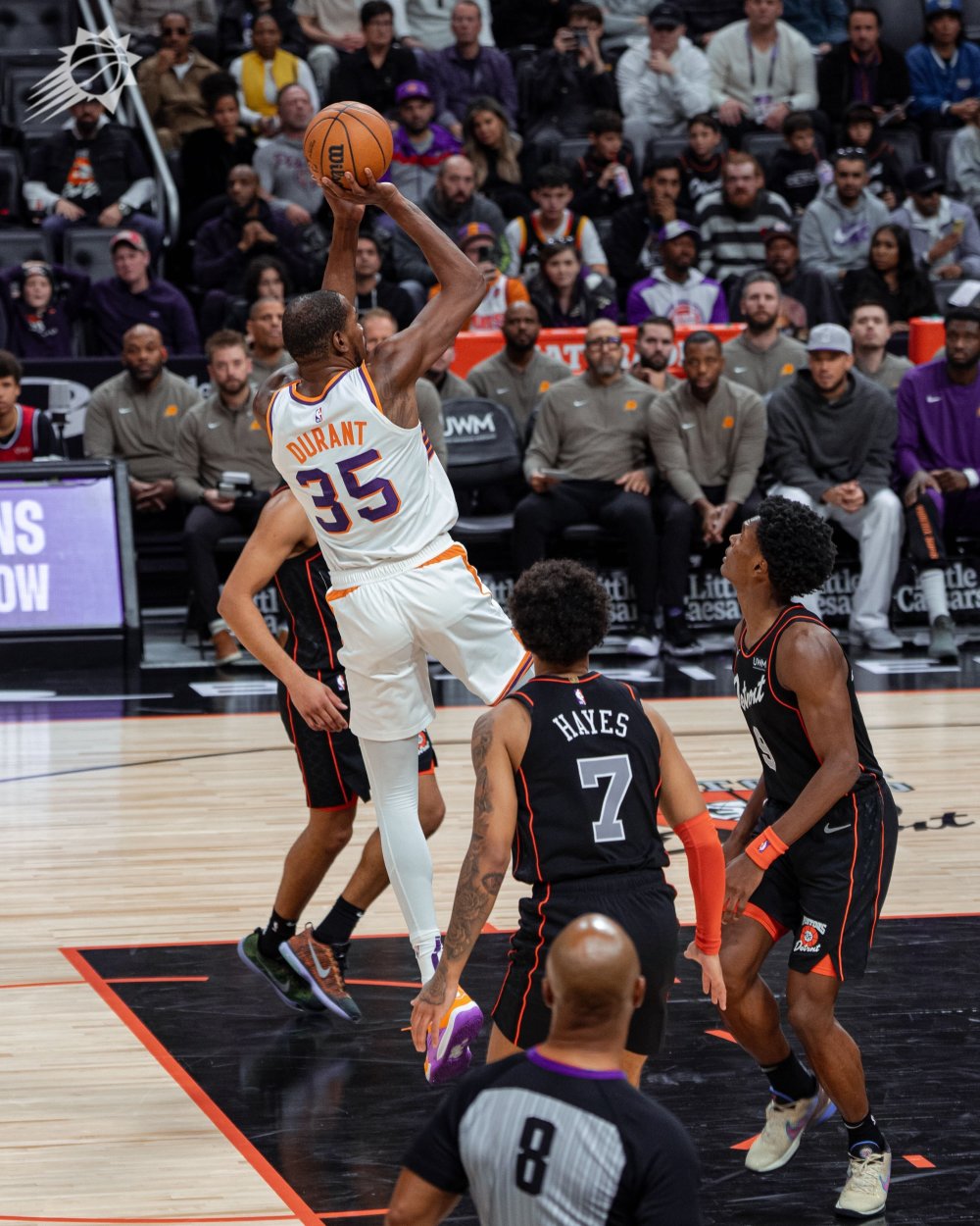  杜兰特遭遇十二连败,皇家马德里教练面临压力了吗 