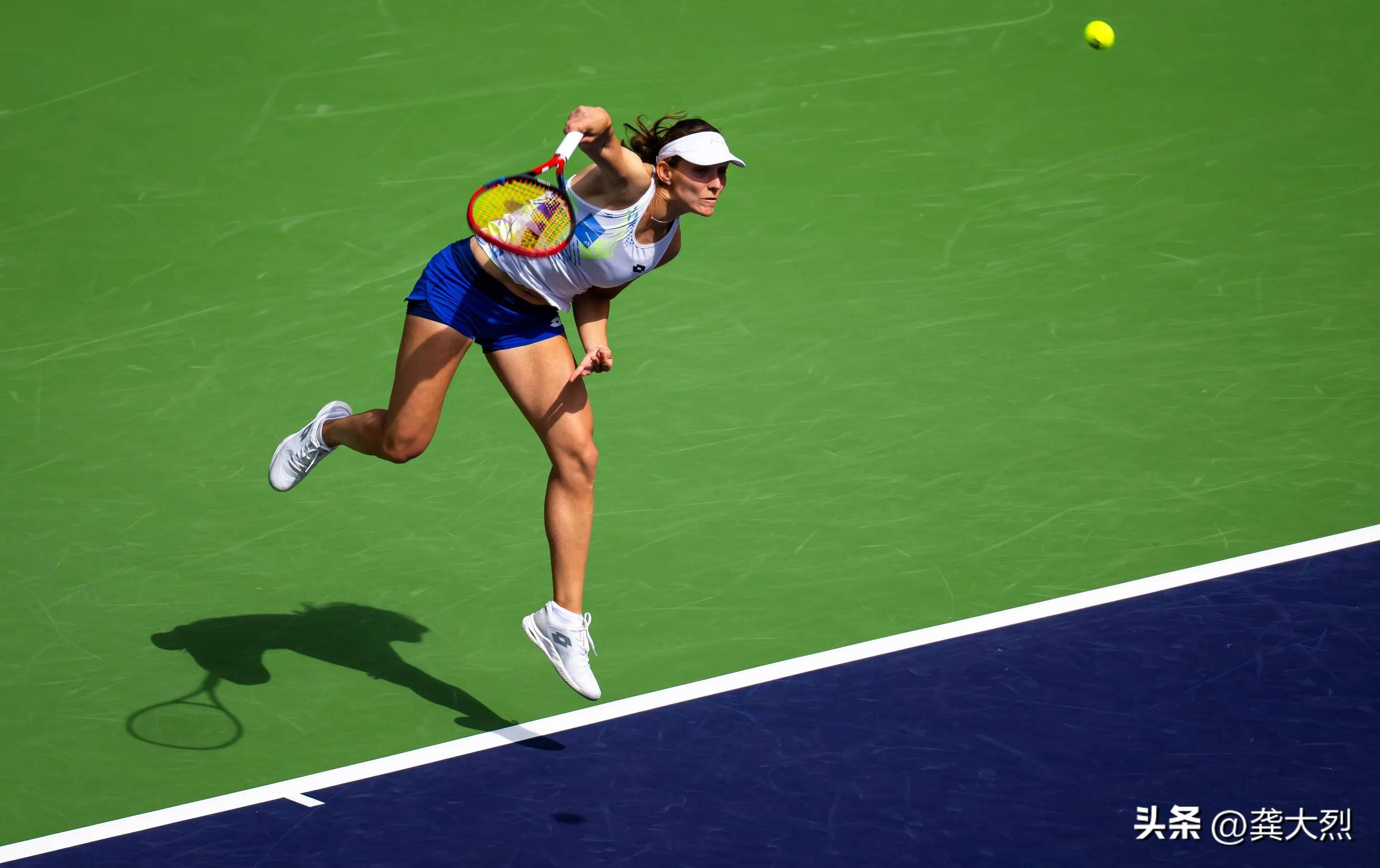 科维托娃爆冷击败RNG，出色防守引爆全场！的简单介绍