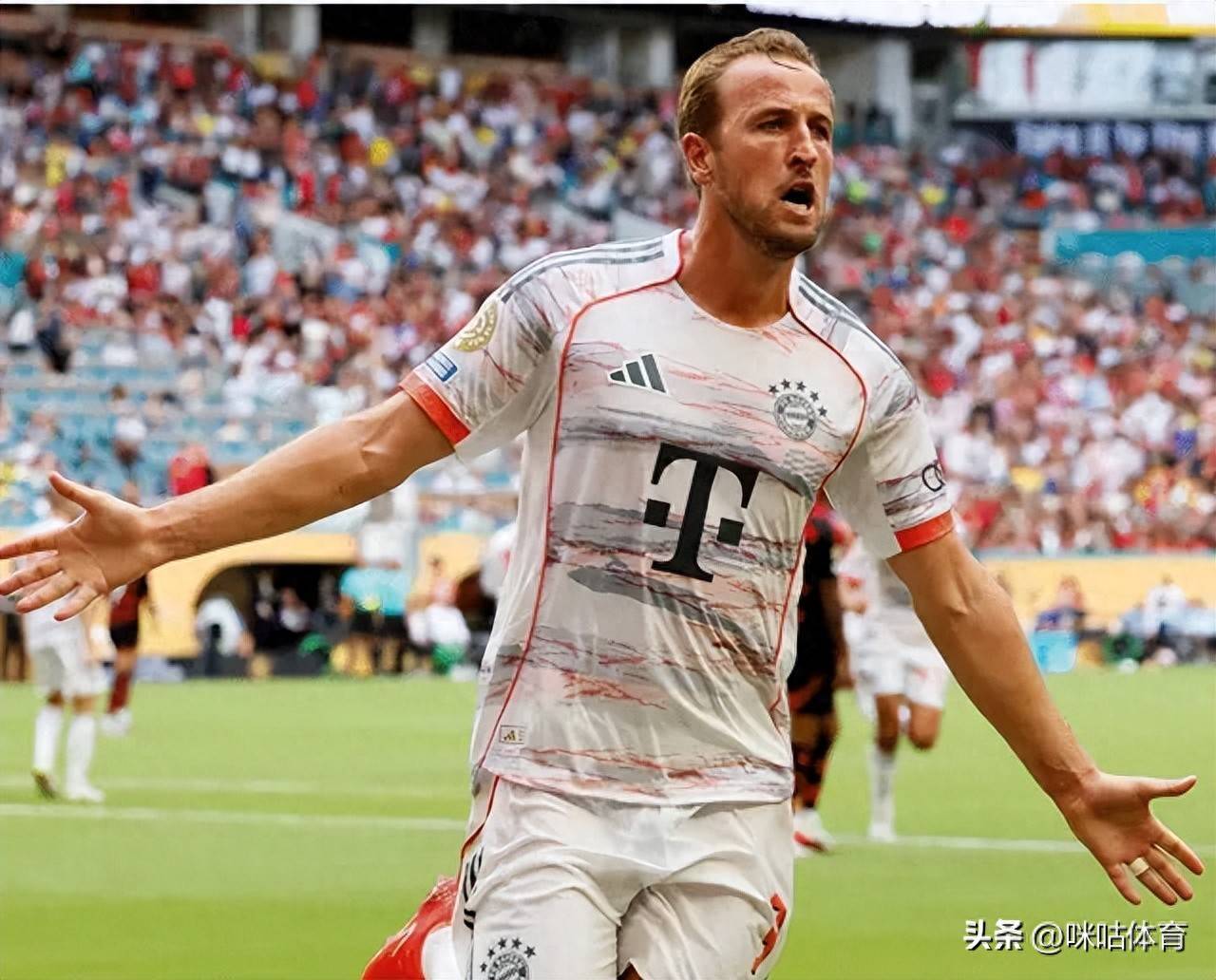 包含凯恩迎来二十赛季高光表现，巴塞罗那球迷沸腾！的词条