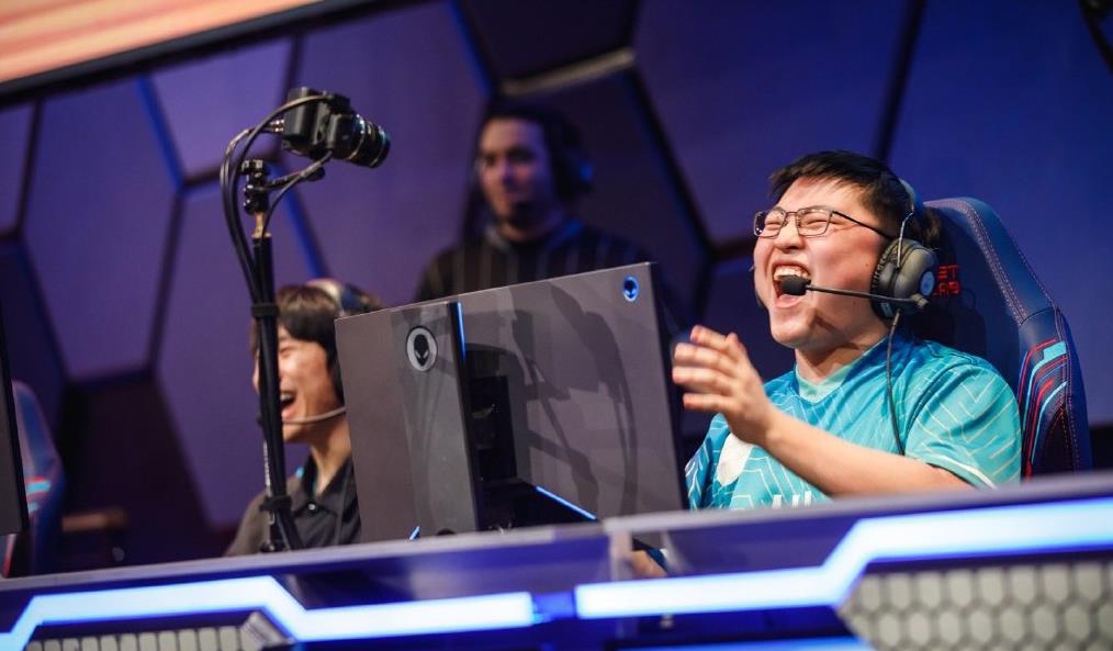 最新爱游戏手游Ming回归赛场，大胜首场状态亮眼，加拿大队观众沸腾！的简单介绍