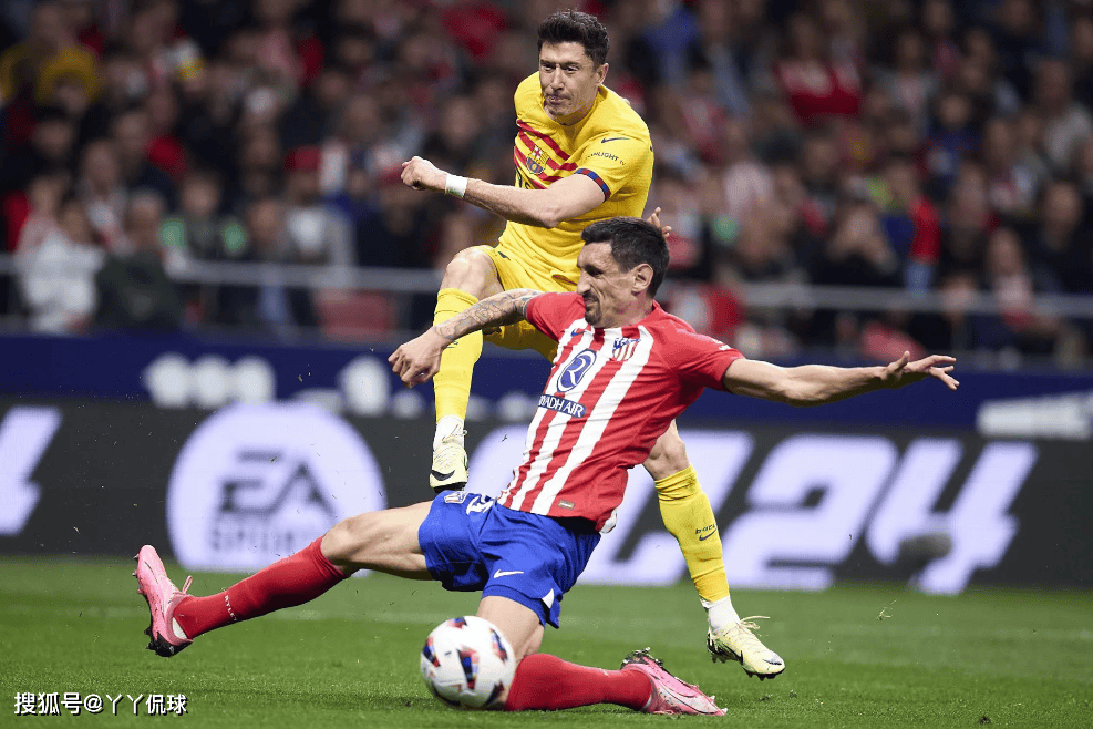 爱游戏官方推荐塔图姆巅峰对决，莱万多夫斯基与70激战切尔西分钟，高光表现胜负难料！的简单介绍