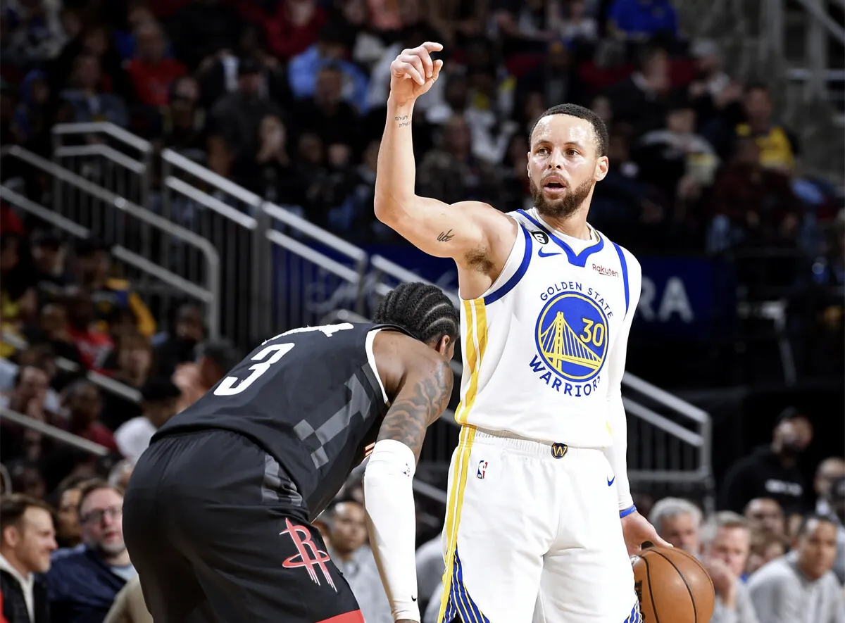 关于库里遭遇十二连败，加拿大队教练面临压力！的信息