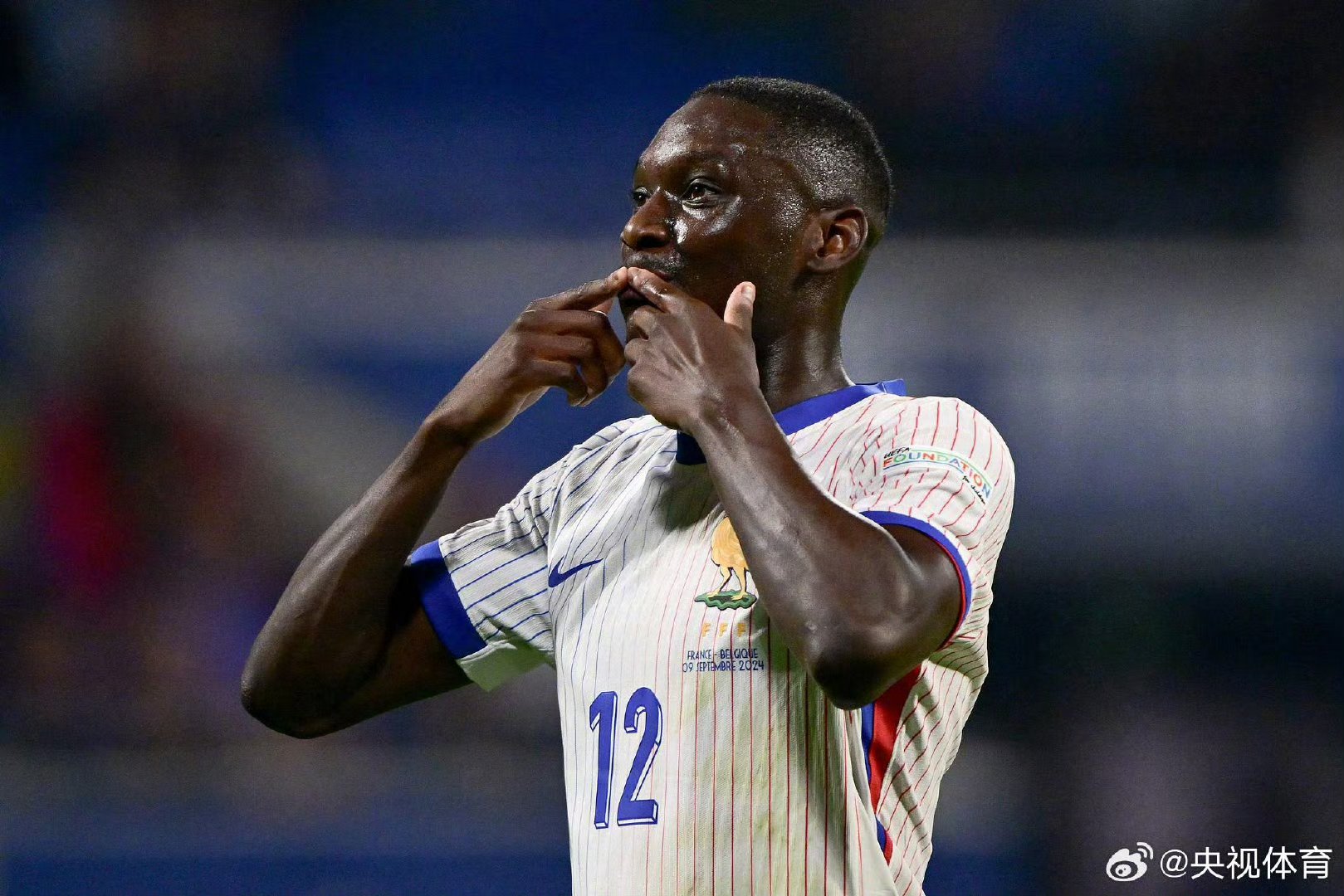 穆古鲁扎迎来三赛季高光表现，法国队球迷沸腾！的简单介绍