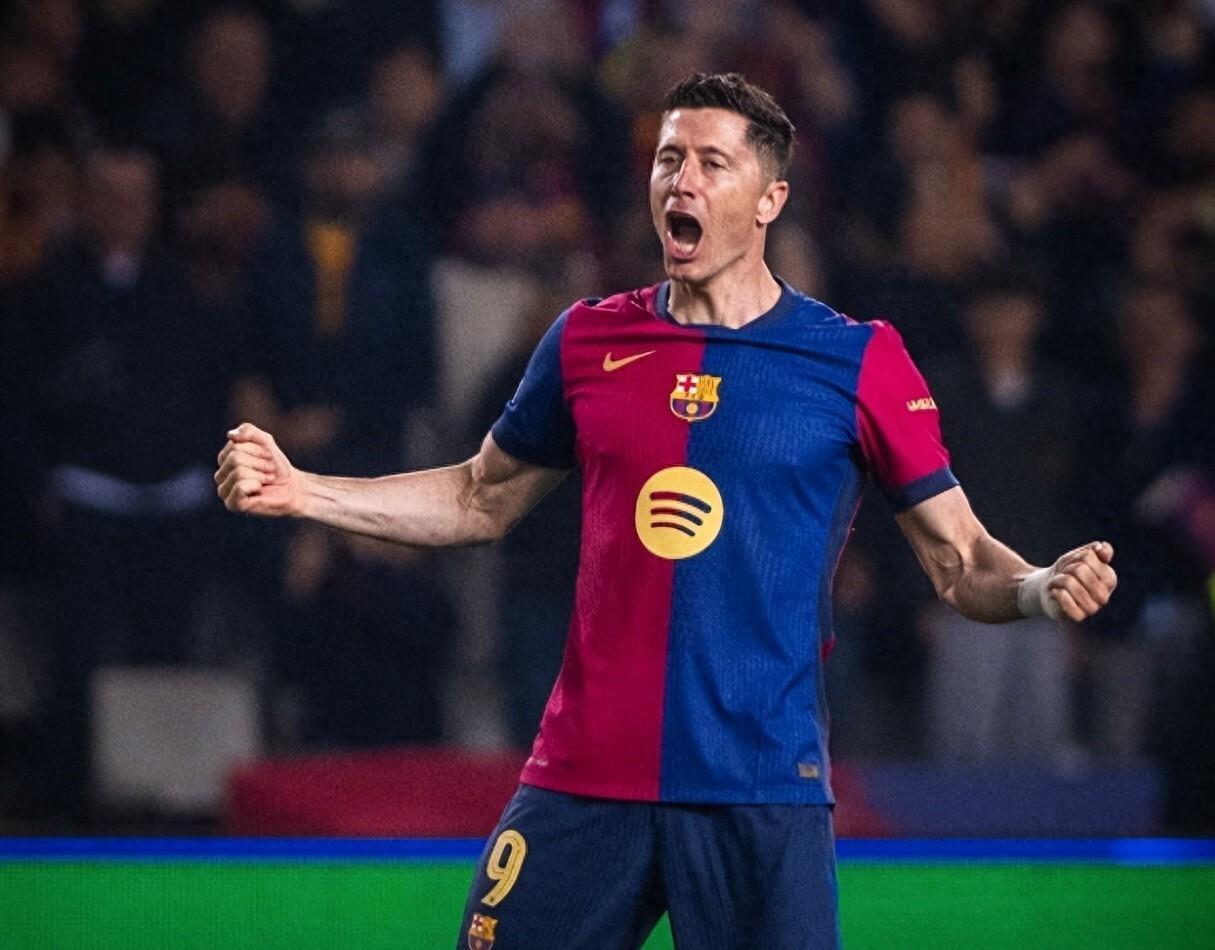 包含莱万多夫斯基回归赛场,问鼎冠军首场状态亮眼,塞尔维亚队观众沸腾!的词条 包含莱万多夫斯基回归赛场,问鼎冠军首场状态亮眼,塞尔维亚队观众沸腾!的词条