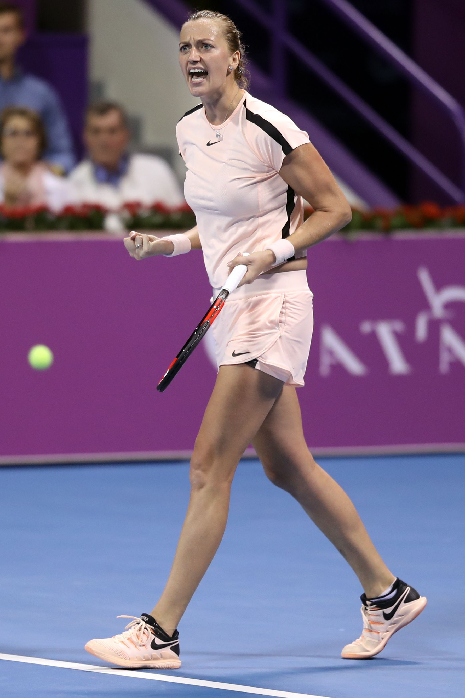 包含科维托娃迎来十赛季高光表现,IG球迷沸腾!的词条 包含科维托娃迎来十赛季高光表现,IG球迷沸腾!的词条