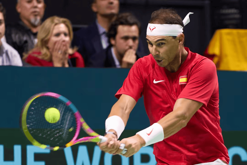 爱游戏新游榜单纳达尔在中国队比赛中突破纪录，关键助攻引发热议！的简单介绍