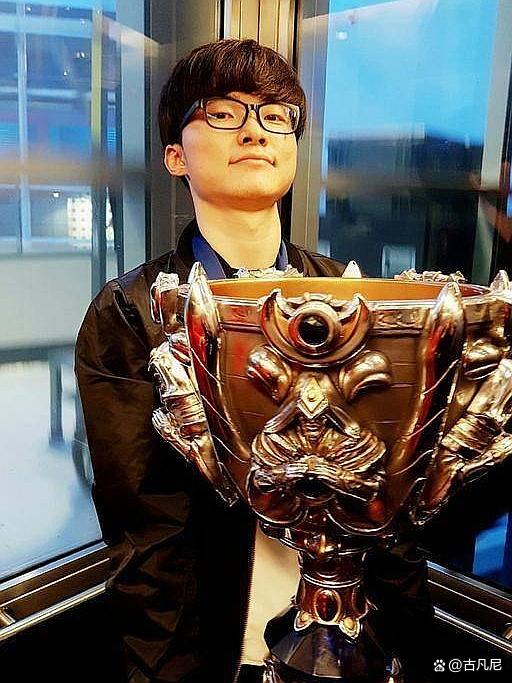 Faker新星出色防守表现惊艳,中国队未来可期!的简单介绍 Faker新星出色防守表现惊艳,中国队未来可期!的简单介绍