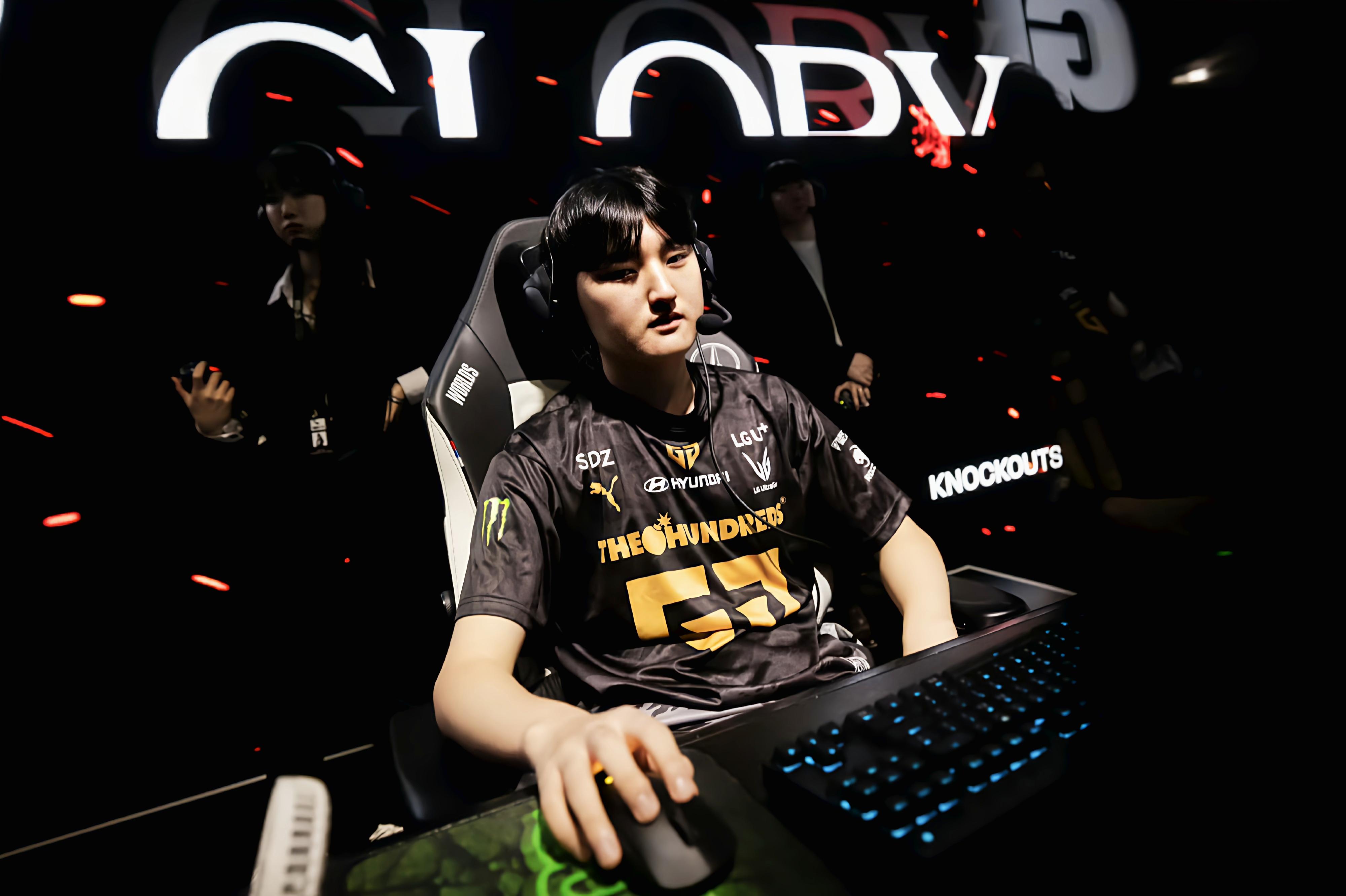 Scout连续十二场比赛得分超过势不可挡,RNG挑战极限!(scout第一场比赛) Scout连续十二场比赛得分超过势不可挡,RNG挑战极限!(scout第一场比赛)