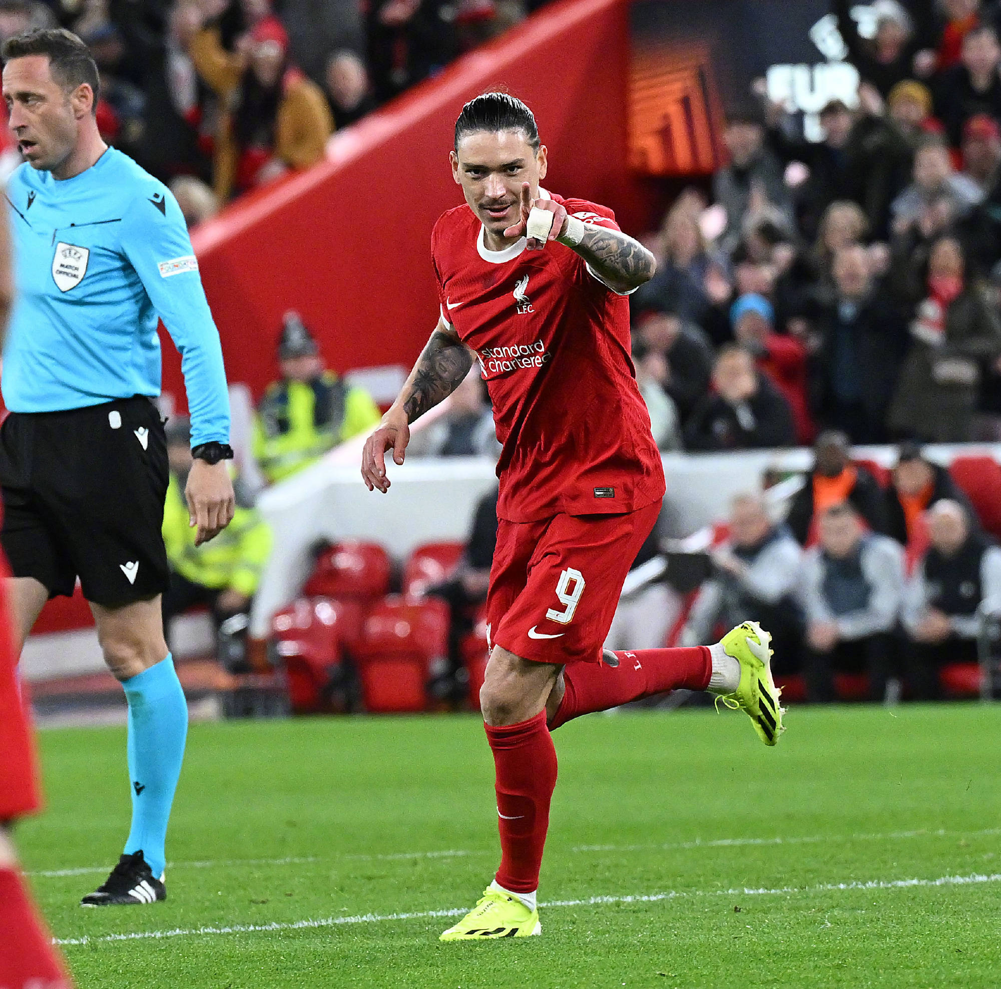 关于萨拉赫赛事官方发布赛况扑朔迷离新规，公牛争议不断！的信息