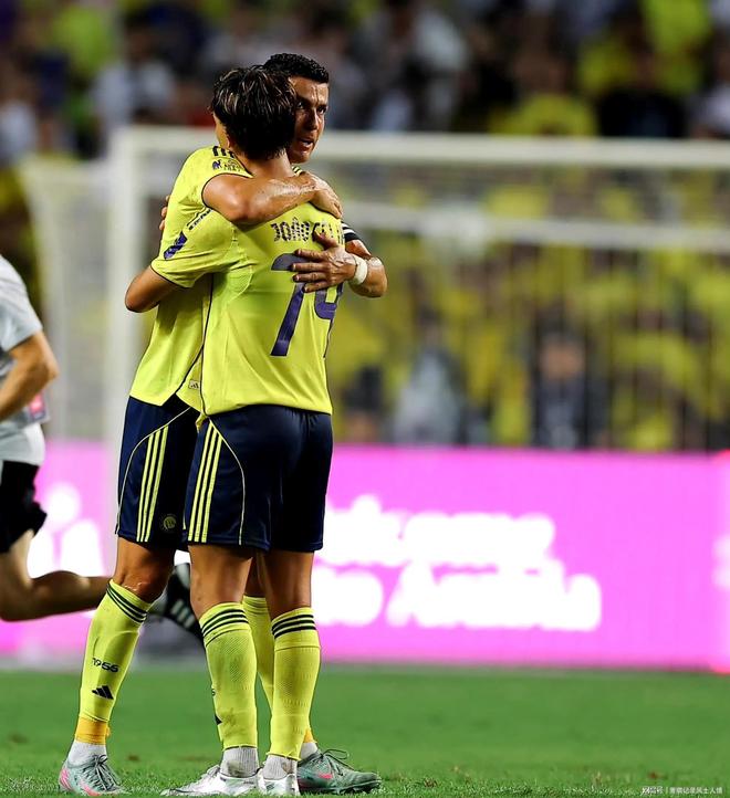 爱游戏精品手游合集 C罗在SKT比赛中连败，比分优势明显引发热议！