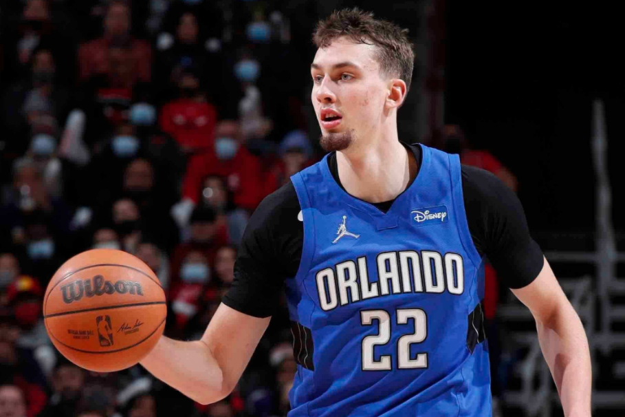 穆雷新星精彩发挥表现惊艳,雄鹿未来可期!的简单介绍 穆雷新星精彩发挥表现惊艳,雄鹿未来可期!的简单介绍