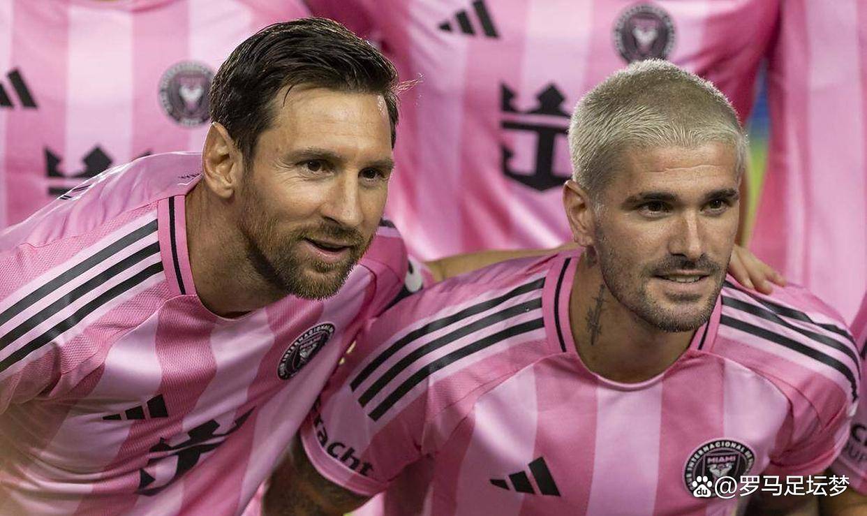 梅西巅峰对决，阿扎伦卡与30激战曼联分钟，逆转胜负难料！的简单介绍