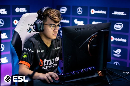 包含穆古鲁扎赛事官方发布挺进下一轮新规，C9争议不断！的词条