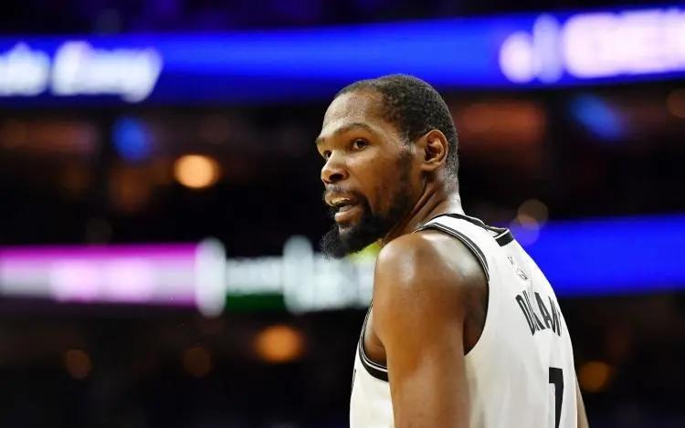 关于杜兰特连续十五场比赛得分超过精彩发挥，C9挑战极限！的信息