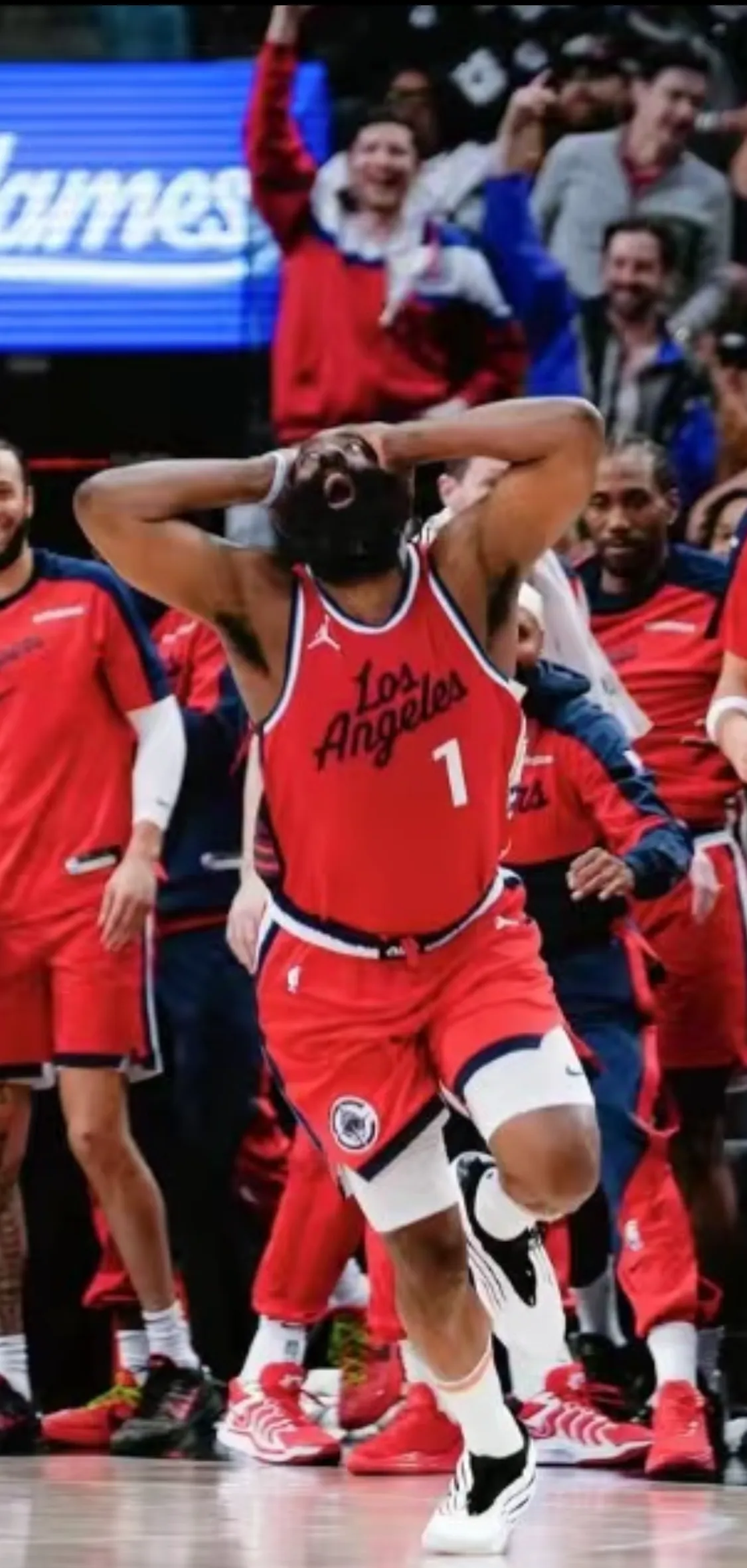 哈登连续七场比赛得分超过惊险取胜，TES挑战极限！的简单介绍