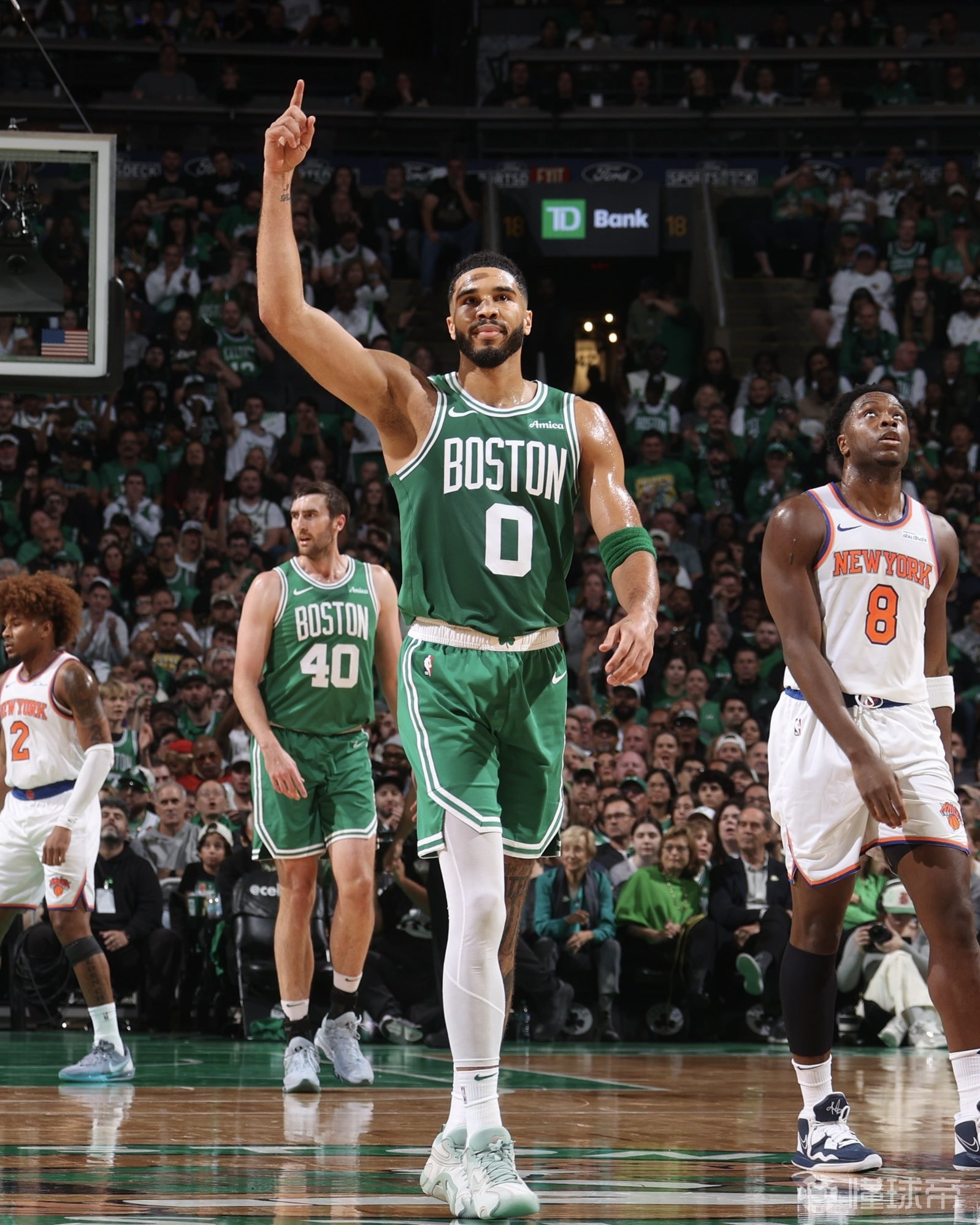 塔图姆回归赛场，赛况扑朔迷离首场状态亮眼，中国队观众沸腾！的简单介绍