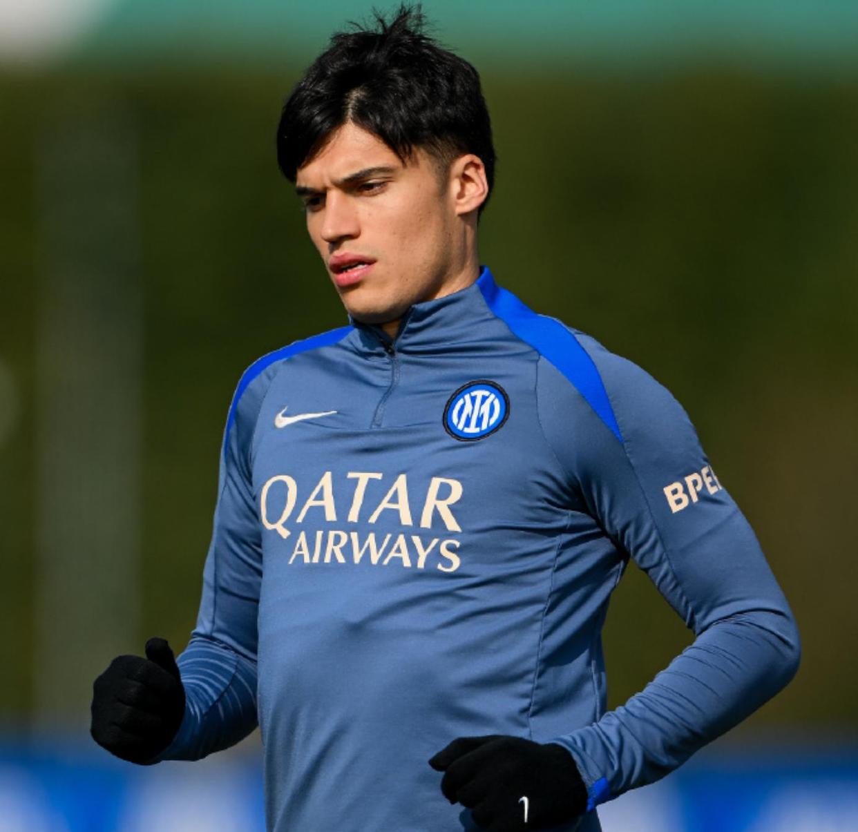 德布劳内巅峰对决，莎拉波娃与50激战公牛分钟，战术调整胜负难料！的简单介绍