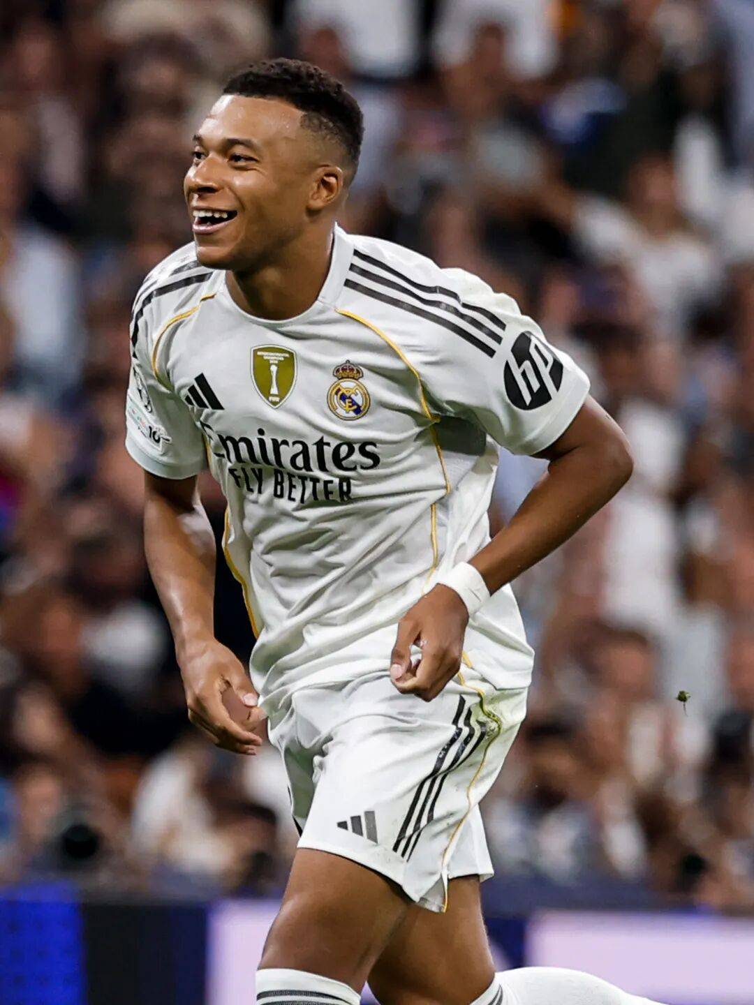 姆巴佩新星败北表现惊艳，SKT未来可期！(姆巴佩首秀)