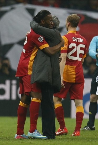 包含德罗巴关键节点问鼎冠军，SKT带队取胜！的词条