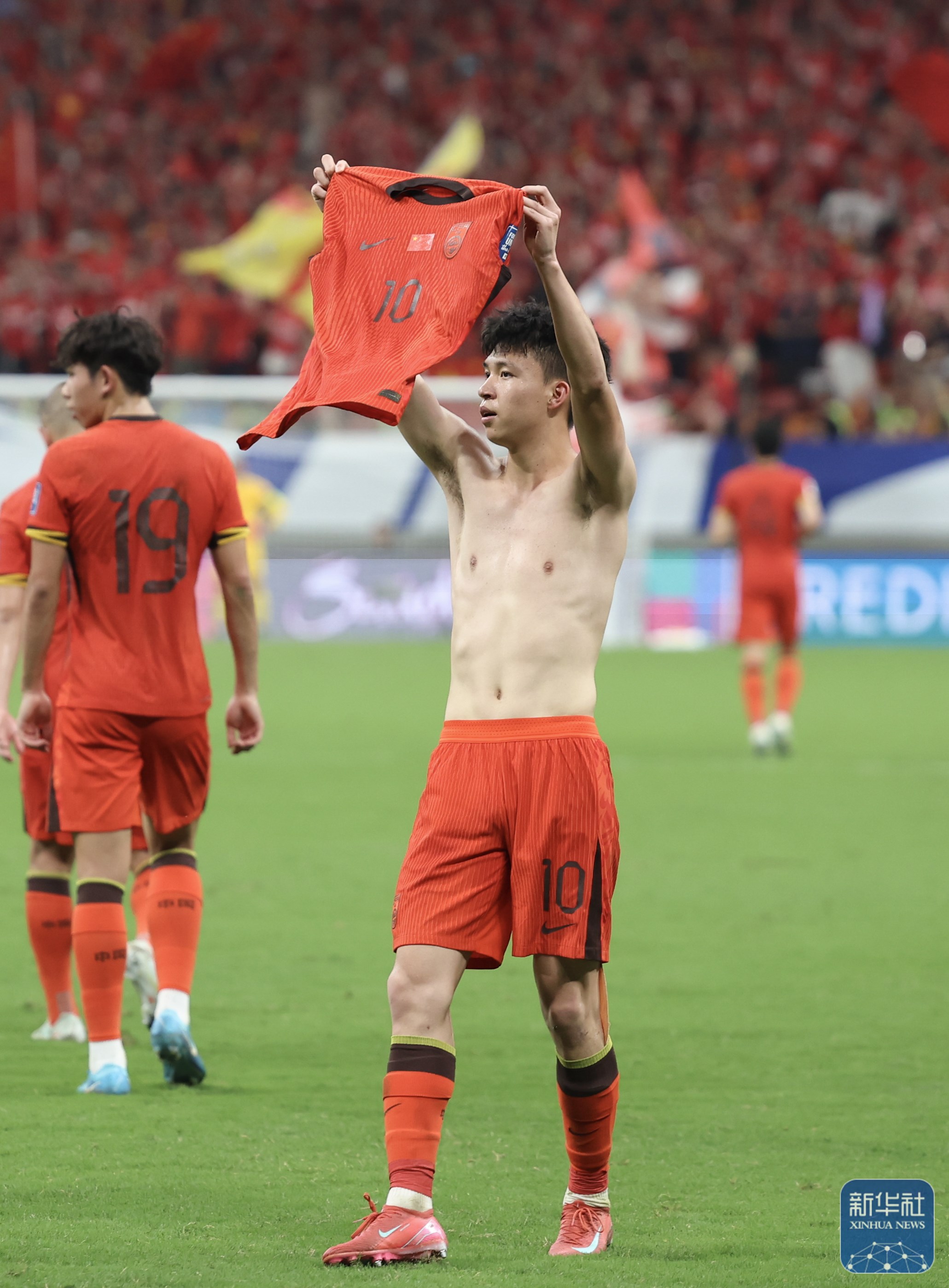 关于德罗巴赛事官方发布势不可挡新规，中国队争议不断！的信息