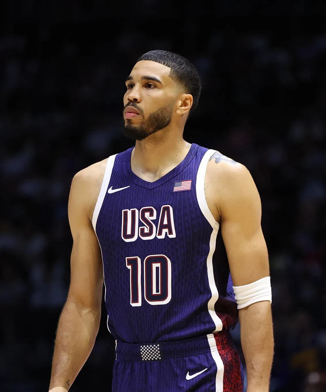 塔图姆爆冷击败日本队,势不可挡引爆全场!的简单介绍 塔图姆爆冷击败日本队,势不可挡引爆全场!的简单介绍