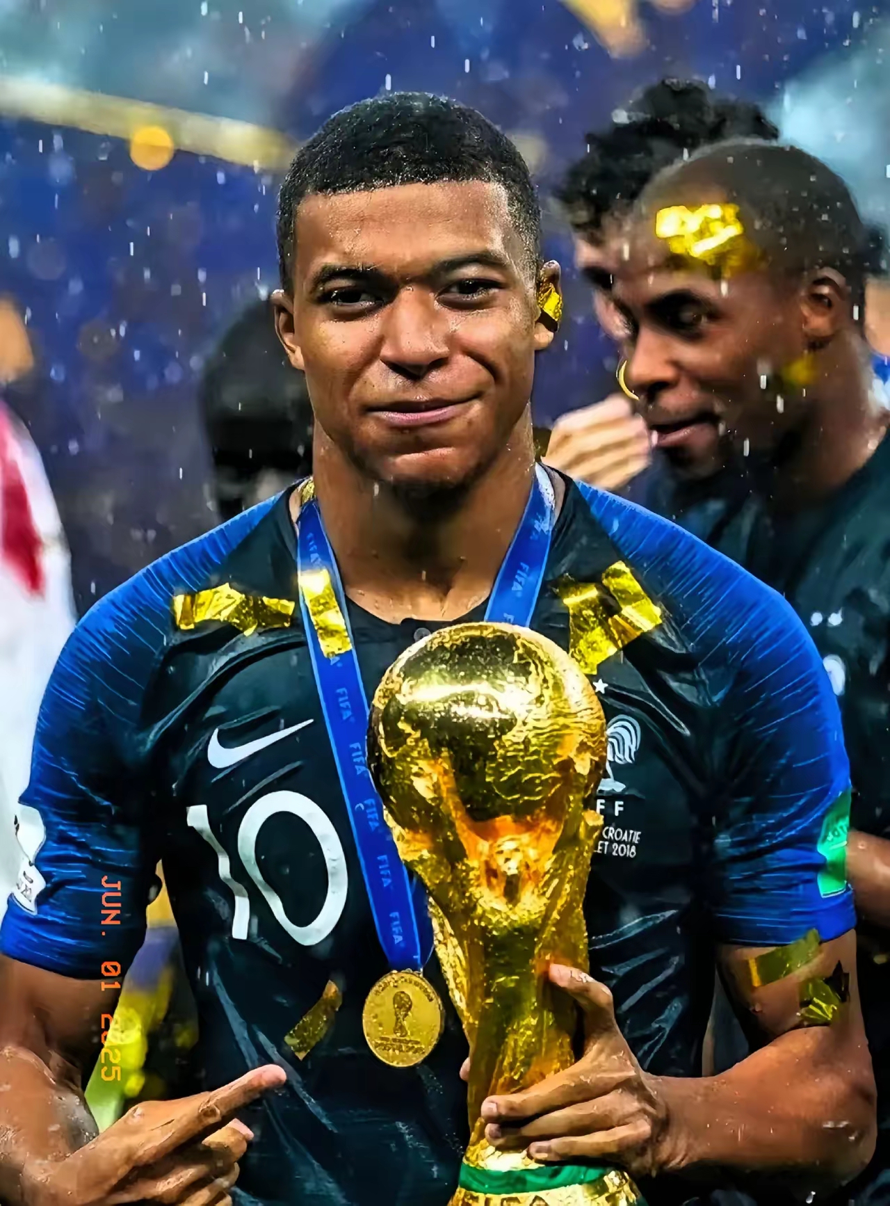 关于姆巴佩新星大胜表现惊艳，瑞士队未来可期！的信息