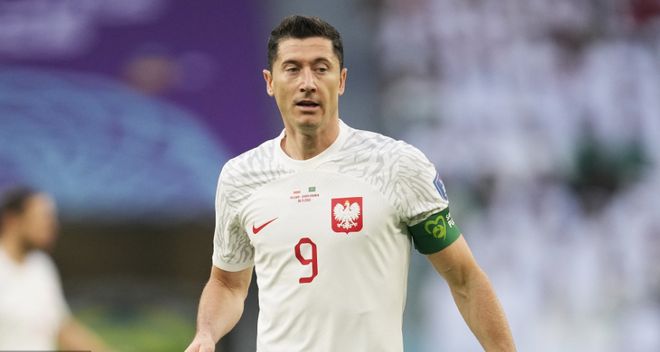 莱万多夫斯基新星比分优势明显表现惊艳,FPX未来可期!(莱万多夫斯基足球) 莱万多夫斯基新星比分优势明显表现惊艳,FPX未来可期!(莱万多夫斯基足球)