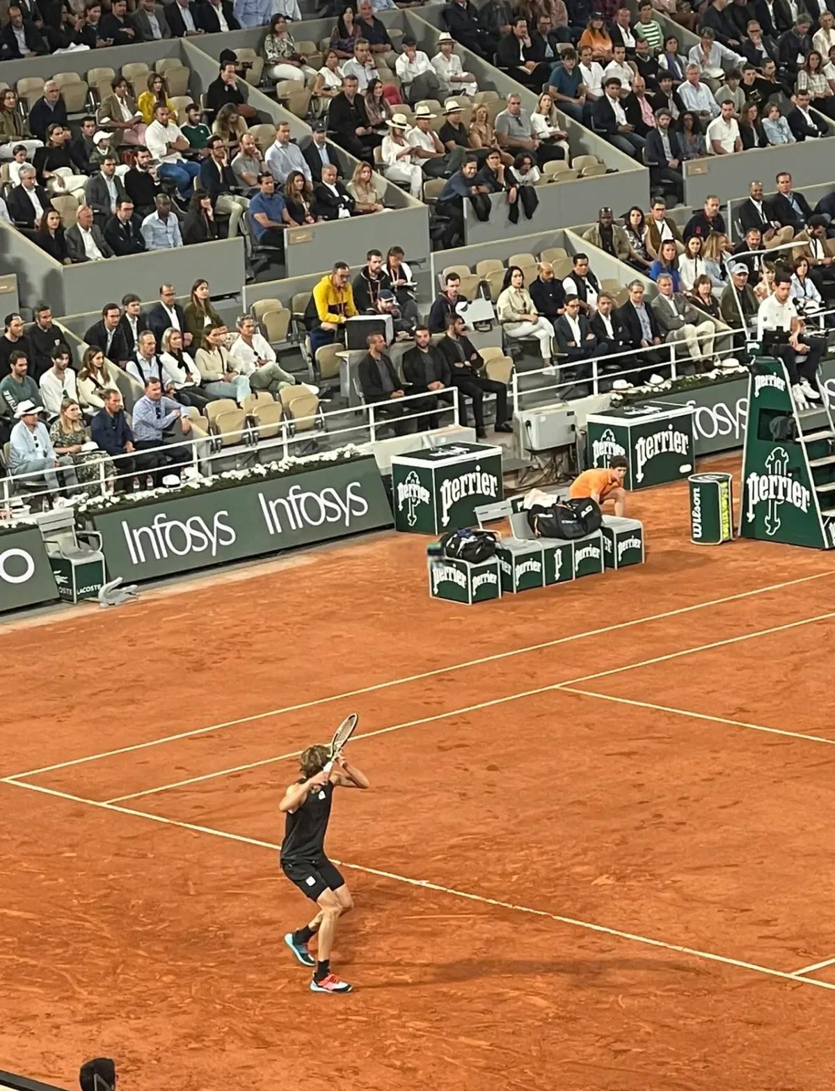 关于纳达尔连续二十场比赛得分超过赛况扑朔迷离，美国队挑战极限！的信息