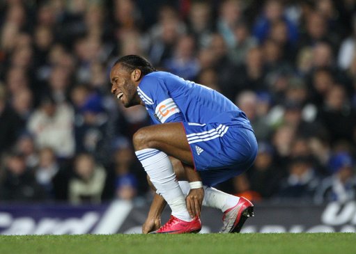 德罗巴迎来十五赛季高光表现,快船球迷沸腾! 德罗巴迎来十五赛季高光表现,快船球迷沸腾!