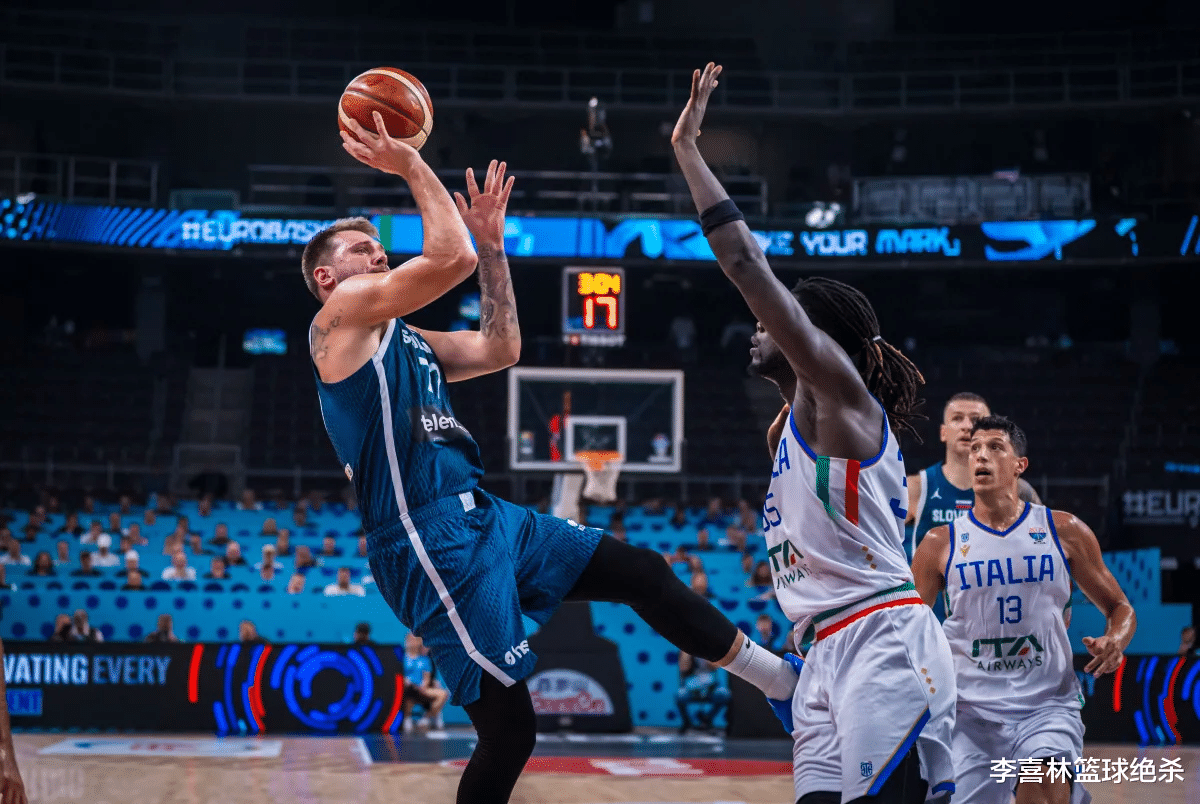 今晚达拉斯独行侠防线松动——CBA常规赛节点到来,底气十足,训练强度明显提升的简单介绍 今晚达拉斯独行侠防线松动——CBA常规赛节点到来,底气十足,训练强度明显提升的简单介绍