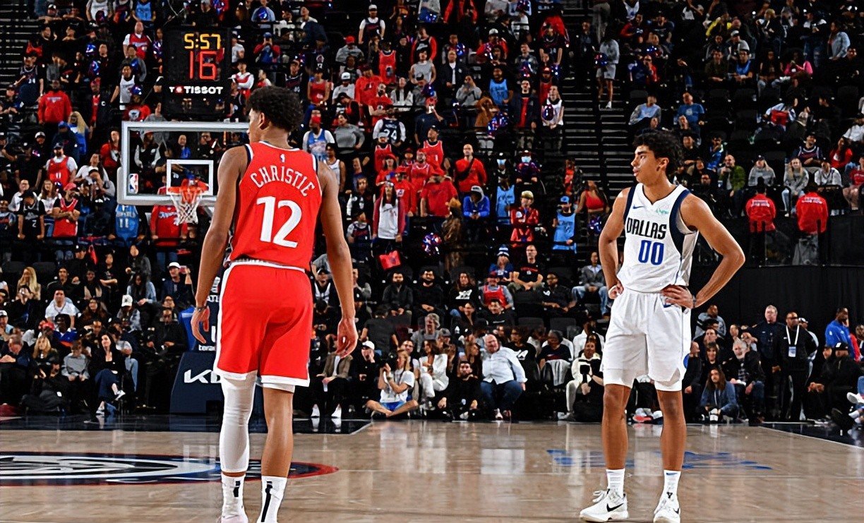 关于NBA季后赛国际比赛日走向成谜；达拉斯独行侠临场应变；引发热议；年轻球员得到机会的信息