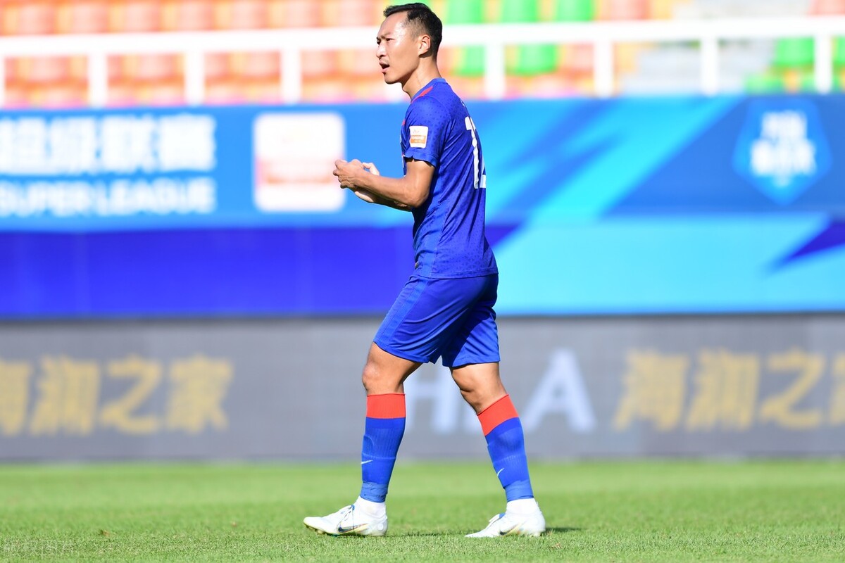 上海申花迎NBA总决赛关键赛;今夜门线救险;底气十足;训练强度明显提升的简单介绍 上海申花迎NBA总决赛关键赛;今夜门线救险;底气十足;训练强度明显提升的简单介绍