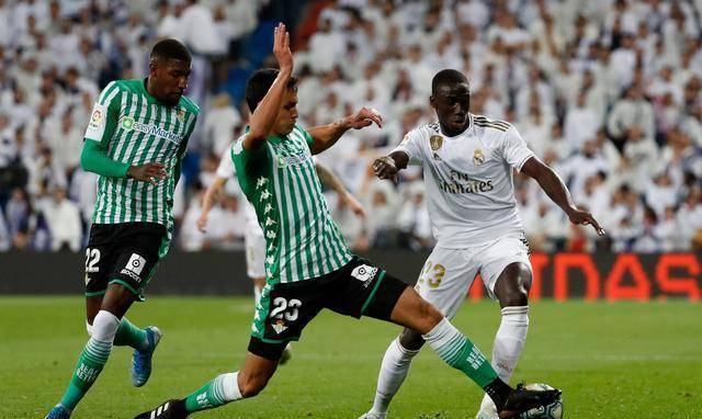 爱游戏精品手游合集清晨德甲焦点战，皇家马德里防线松动，震撼外界，轮换策略成焦点的简单介绍