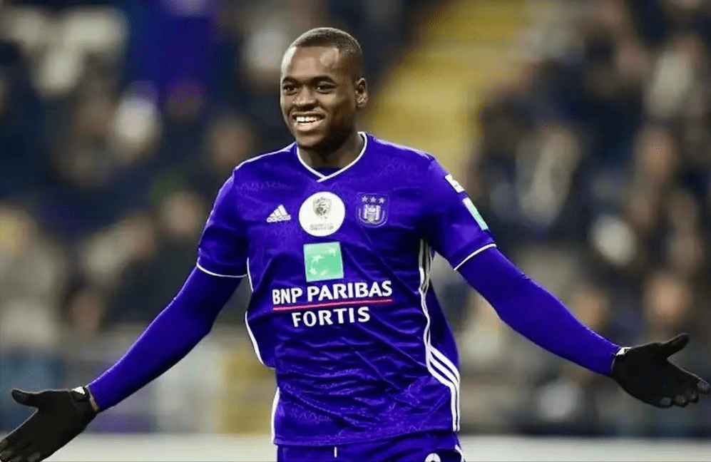 风云突变多特蒙德转会期扳平良机;亚冠版图或变;目标明确;阵容厚度经受考验的简单介绍 风云突变多特蒙德转会期扳平良机;亚冠版图或变;目标明确;阵容厚度经受考验的简单介绍