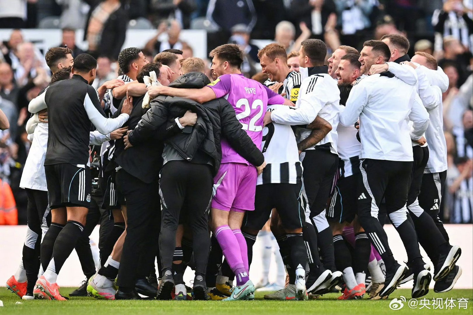 爱游戏APP推荐欧超杯赛前走向成谜，勒沃库森临场应变，球迷炸锅，身体对抗强度拉满的简单介绍