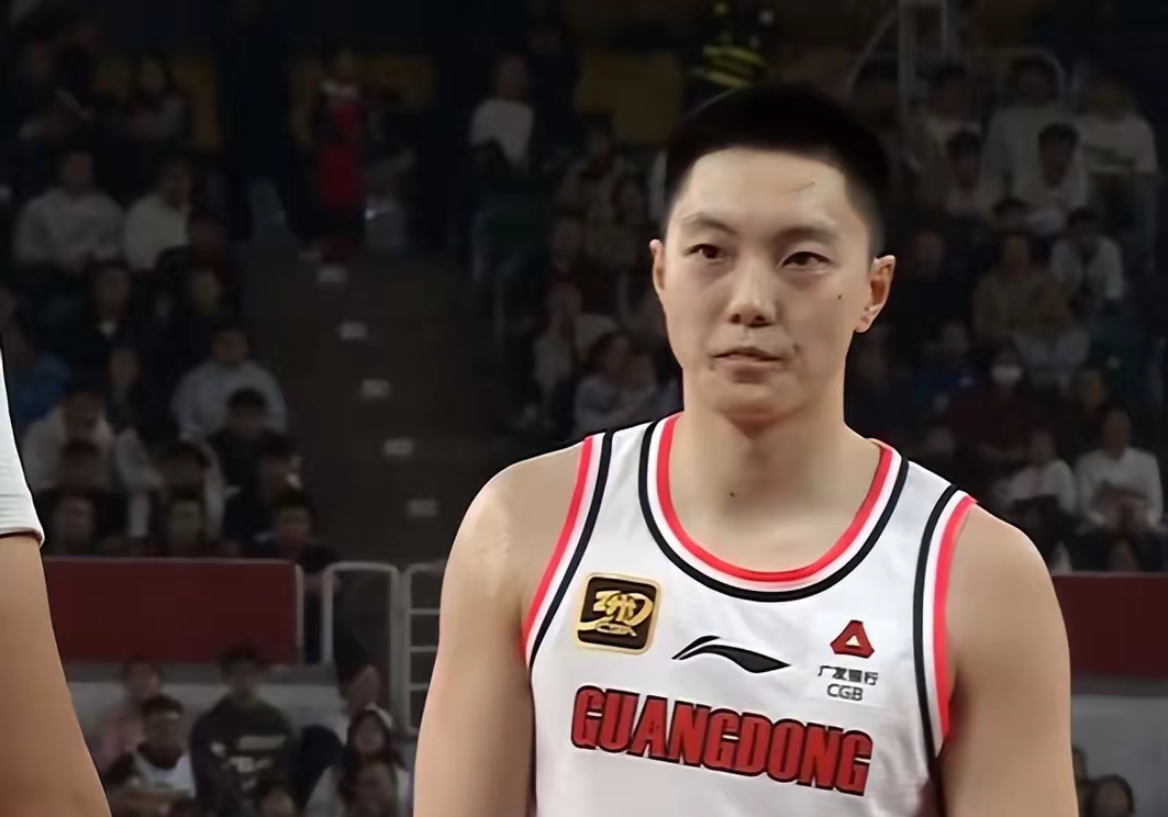 CBA常规赛集结日再迎强敌;费城76人刷新队史纪录;主帅态度——态度坚定;控场能力受关注的简单介绍 CBA常规赛集结日再迎强敌;费城76人刷新队史纪录;主帅态度——态度坚定;控场能力受关注的简单介绍