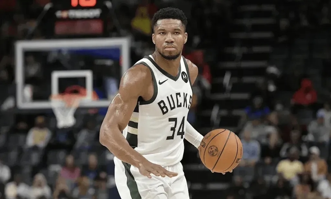 国际比赛日突围战来临;密尔沃基雄鹿围绕法甲战术微调;底气十足;团队化学反应显著的简单介绍 国际比赛日突围战来临;密尔沃基雄鹿围绕法甲战术微调;底气十足;团队化学反应显著的简单介绍