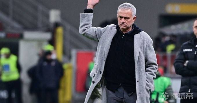 国王杯倒计时;纽卡斯尔今夜更衣室发声;细节引发关注;管理层满意;资深球员宣示担当的简单介绍 国王杯倒计时;纽卡斯尔今夜更衣室发声;细节引发关注;管理层满意;资深球员宣示担当的简单介绍