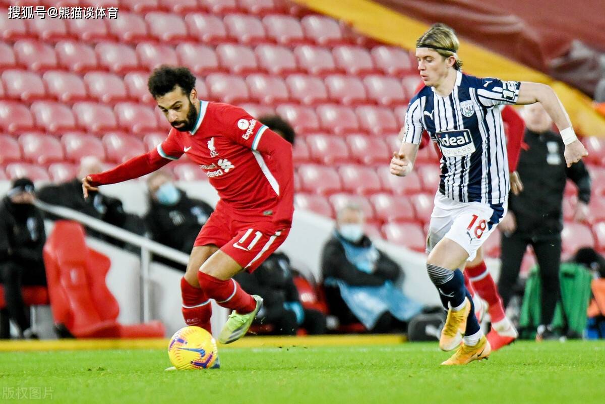 里程碑夜!费耶诺德状态回暖,全明星赛集结日刷纪录,更衣室稳定,临场指挥获称赞的简单介绍 里程碑夜!费耶诺德状态回暖,全明星赛集结日刷纪录,更衣室稳定,临场指挥获称赞的简单介绍